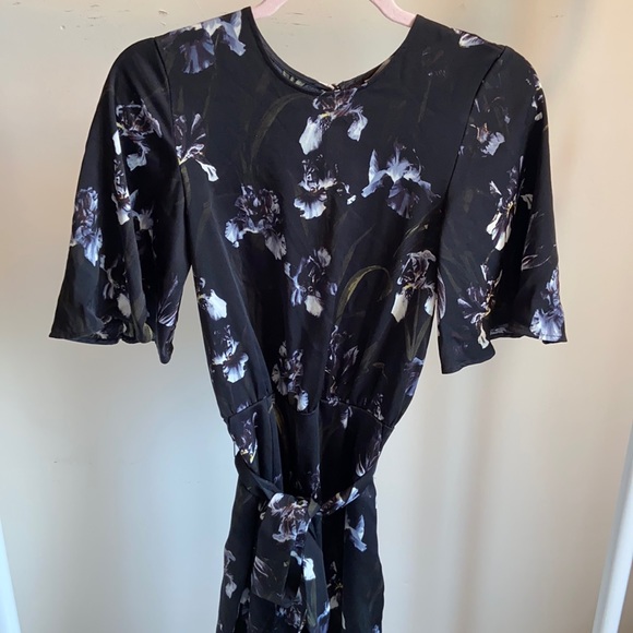 H&M floral Jumpsuit - Picture 1 of 5
